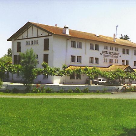 Hotel Pyrenees Atlantique Saint-Pée-sur-Nivelle Exterior foto